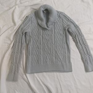 ⭐Pria size medium cable knit collared sweater grey